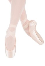 Suffolk Suffolk Stellar Pointe Shoe