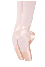 Capezio Capezio Three Quarter Skived Broad Toe Airess Pointe Shoe 1131