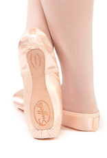 Suffolk Suffolk Stellar Pointe Shoe