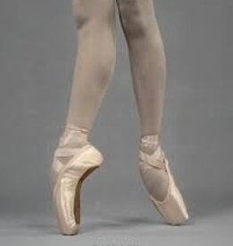 R Class R Class Adaptiv Soleia  AD69 Pointe Shoe