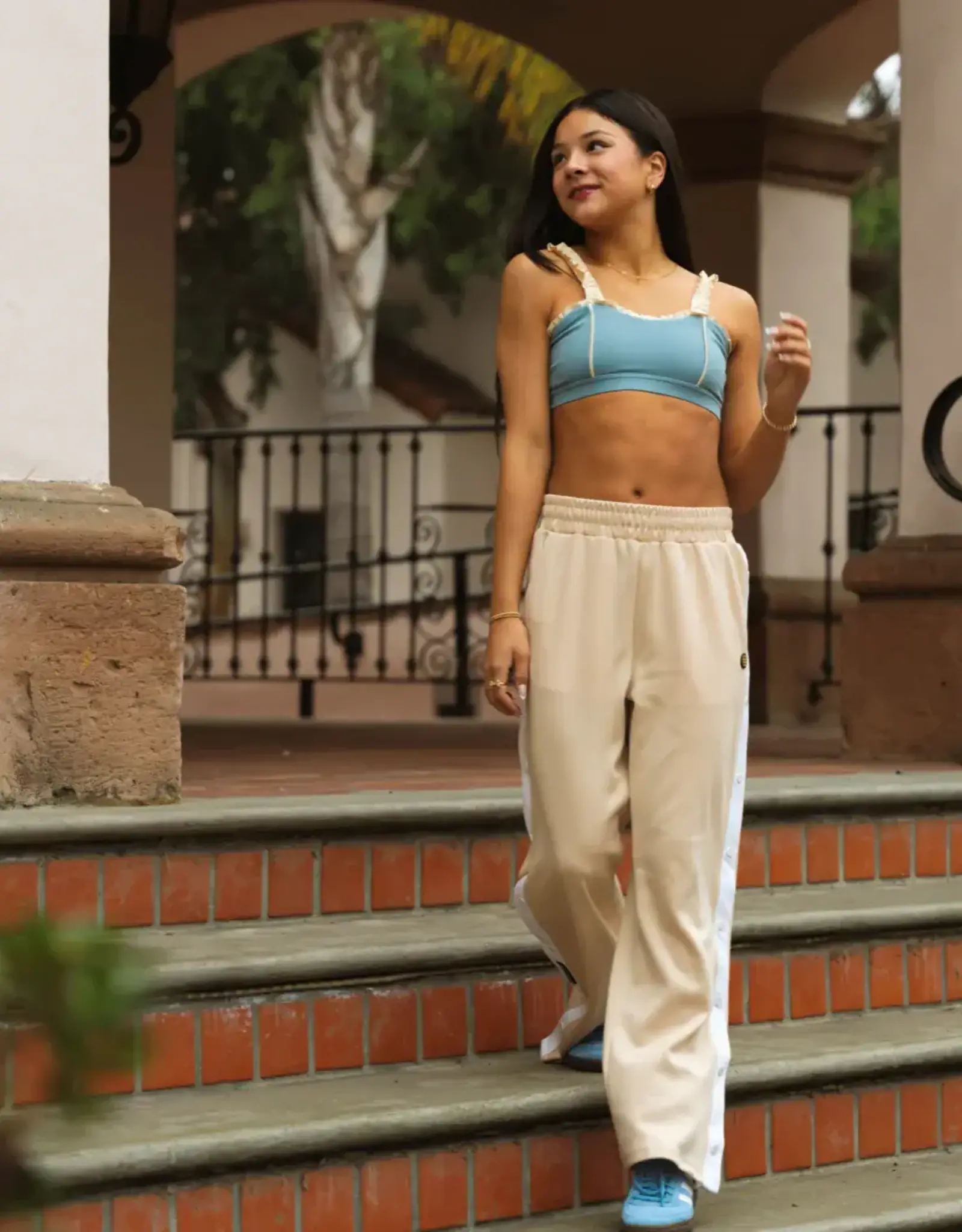 Honeycut Honeycut SnapChat Sweats