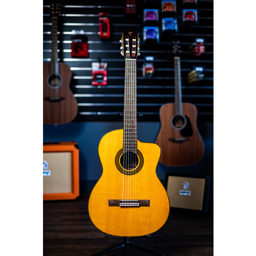 Takamine Takamine GC5E NAT Classical Acoustic/Electric Cutaway Guitar Takamine Takamine GC5E NAT Classical Acoustic/Electric Cutaway Guitar