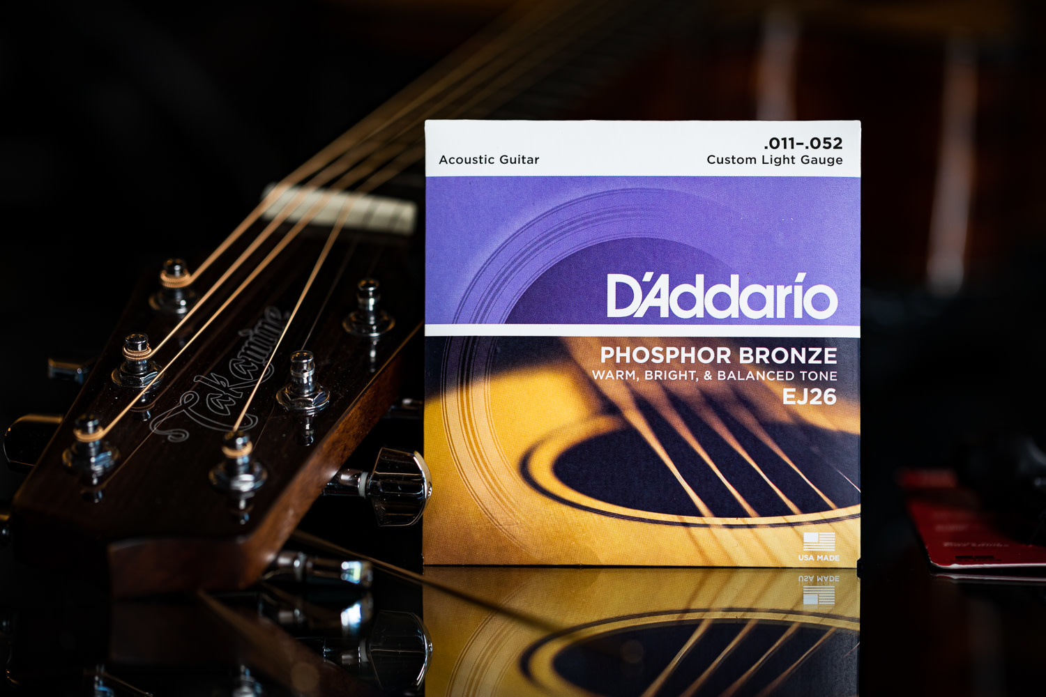D'Addario　Music　11-52　Acoustic　Guitar　Light　Strings,　Phosphor　Bronze,　Custom　Freqs　Store
