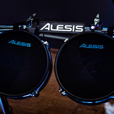 ALESIS Alesis Command Mesh Kit - 8 Piece Electronic Drum Kit with Mesh Heads