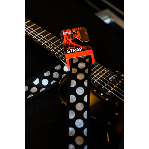 D'Addario 2" Guitar Strap - Black with Silver Polka Dots D'Addario 2" Guitar Strap - Black with Silver Polka Dots