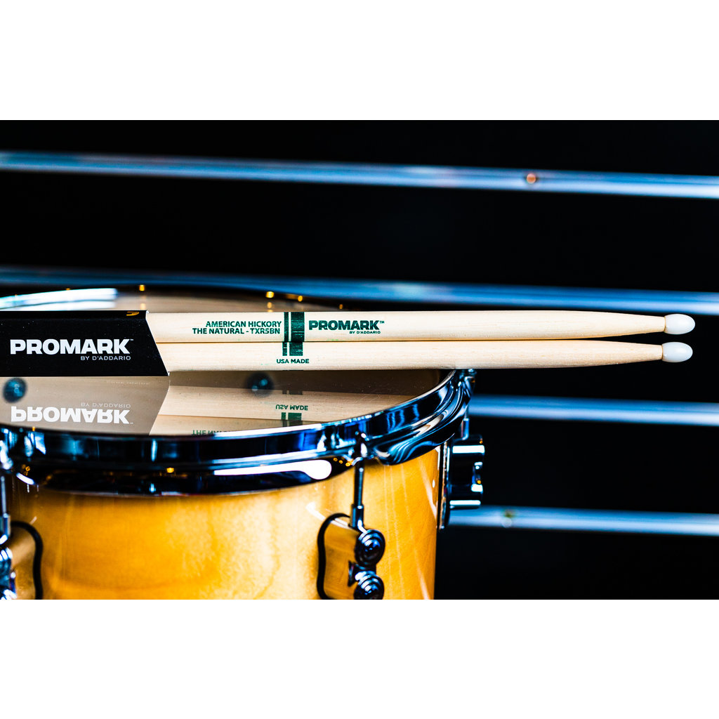 Promark Promark Forward 5B Classic Drum Sticks, Raw Hickory, Nylon Tip