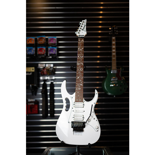 Ibanez Ibanez Jem Jr Guitar - White Ibanez Ibanez Jem Jr Guitar - White