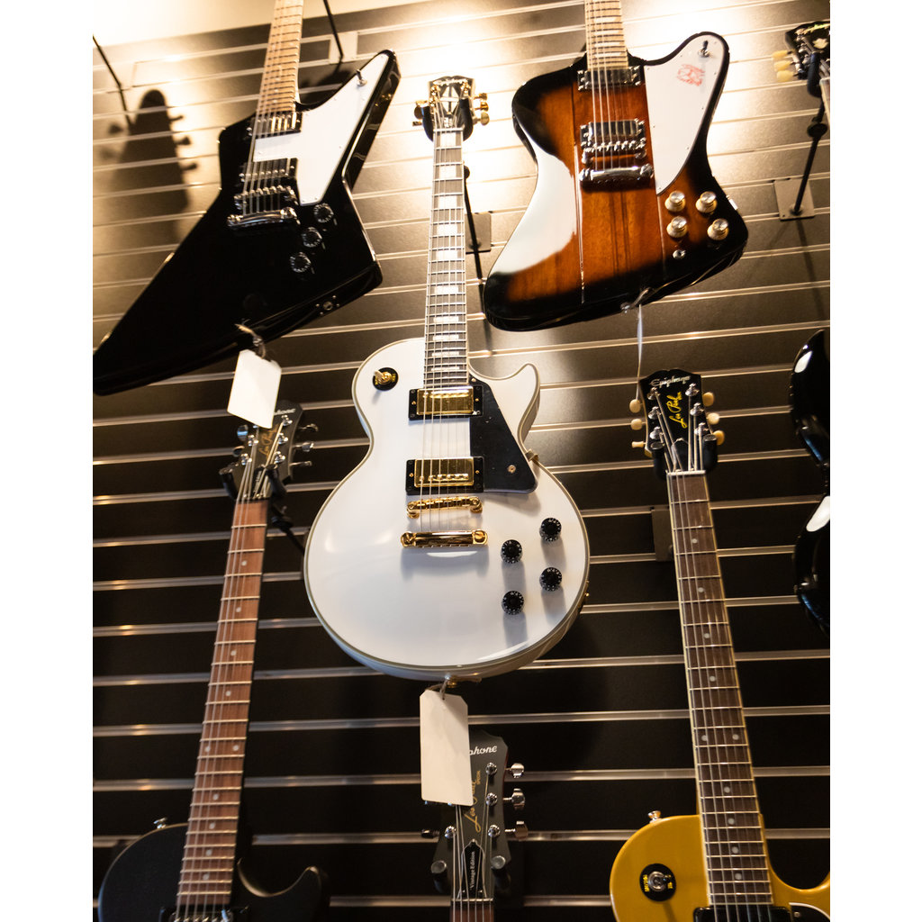 Epiphone Epiphone Les Paul Custom - Alpine White (In-Store Pickup Only)