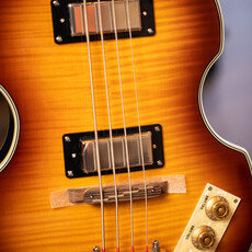 Epiphone Epiphone Viola Bass - Vintage Sunburst (In-Store Pickup Only) Epiphone Epiphone Viola Bass - Vintage Sunburst (In-Store Pickup Only)