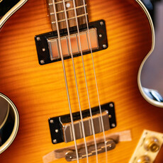 Epiphone Epiphone Viola Bass - Vintage Sunburst (In-Store Pickup Only) Epiphone Epiphone Viola Bass - Vintage Sunburst (In-Store Pickup Only)