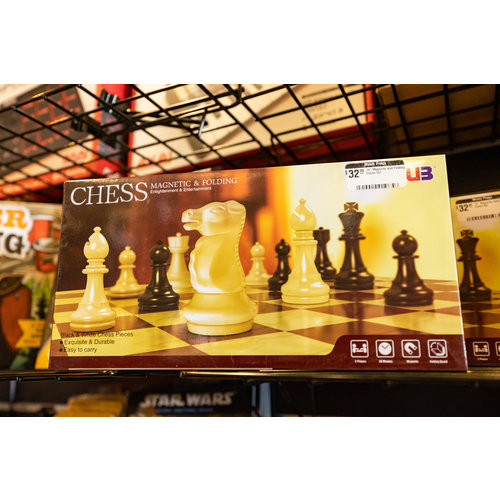 UB 14" Magnetic and Folding Chess Set UB 14" Magnetic and Folding Chess Set