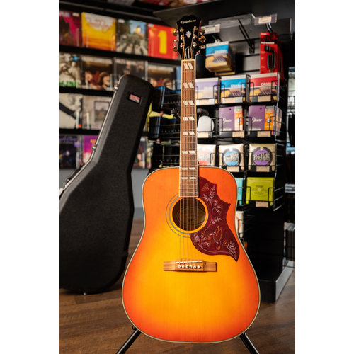 Epiphone Hummingbird Pro w/ Fishman SoniTone - Faded Cherry Sunburst Epiphone Hummingbird Pro w/ Fishman SoniTone - Faded Cherry Sunburst