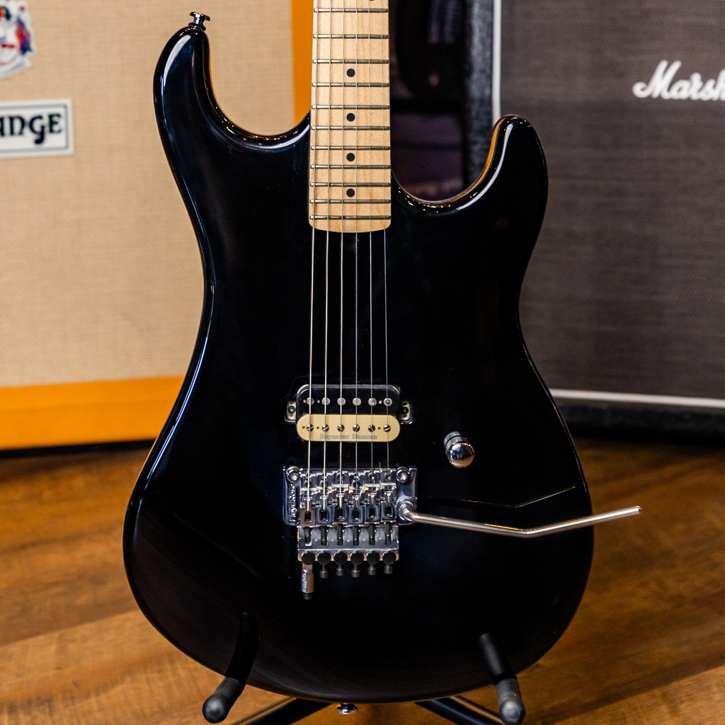 Kramer Kramer "The 84" Electric Guitar [EVH® D-Tuna] (Ebony)