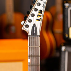 ESP/LTD LTD MH-1000 Electric Guitar [Evertune Bridge] (Snow White)
