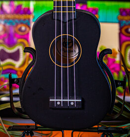 Amahi Amahi Penguin Tropical Licorice Black Soprano Ukulele