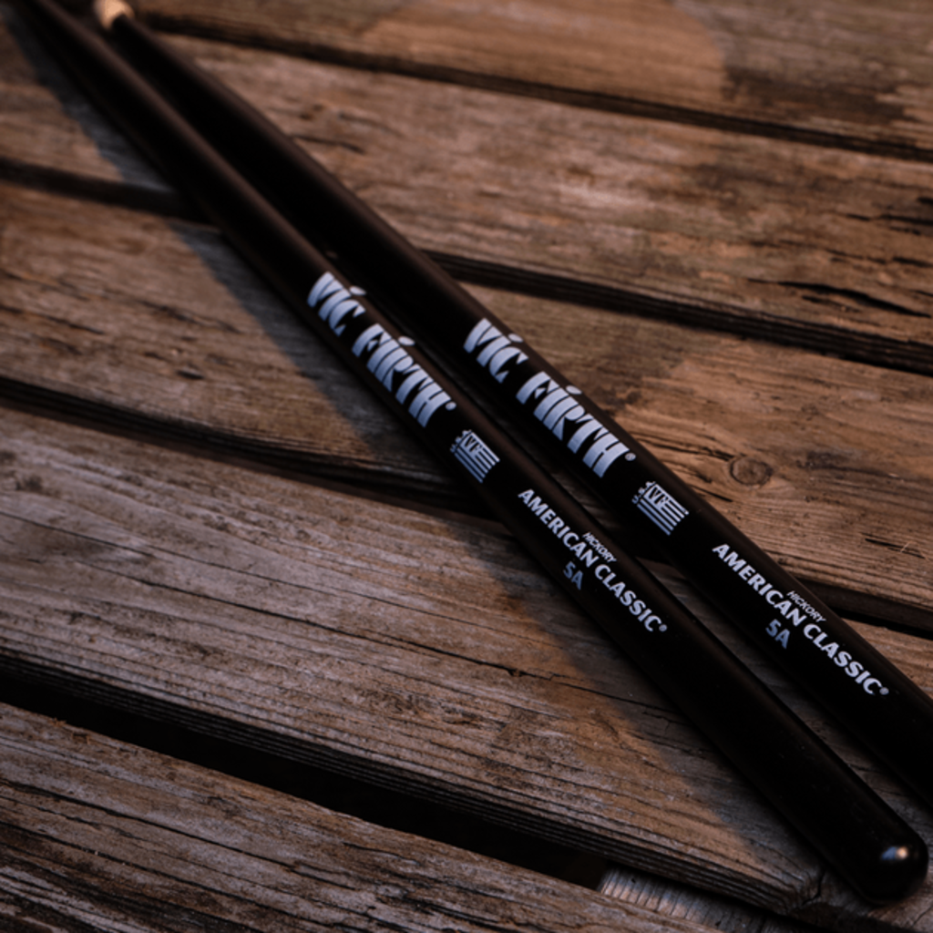 Vic Firth Vic Firth American Classic 5B Drumsticks, Black