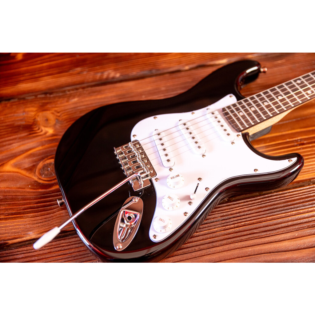 Aria Aria Pro STG Series Electric Guitar, Black (3/4 Scale)