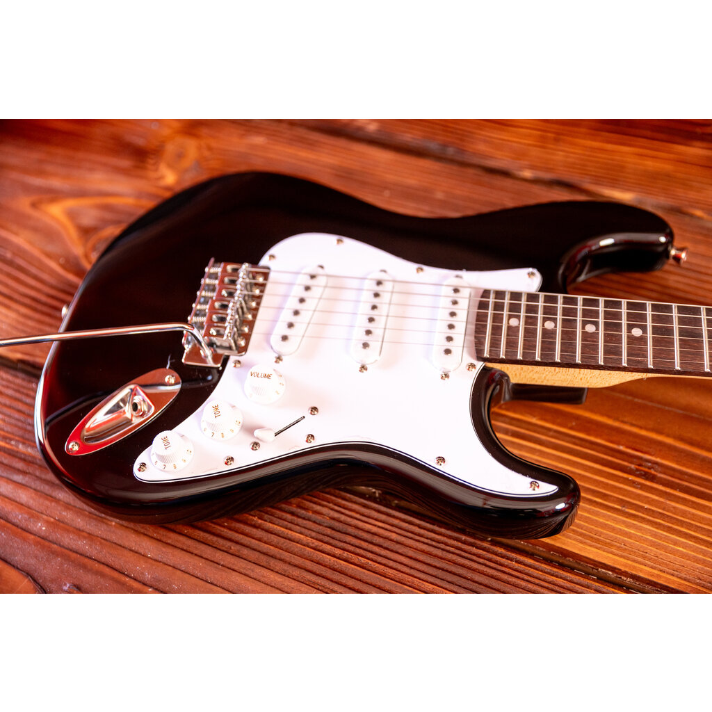 Aria Aria Pro STG Series Electric Guitar, Black (3/4 Scale)