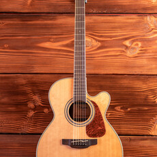 Takamine Takamine GN90CE-ZC Acoustic/Electric Guitar, Natural