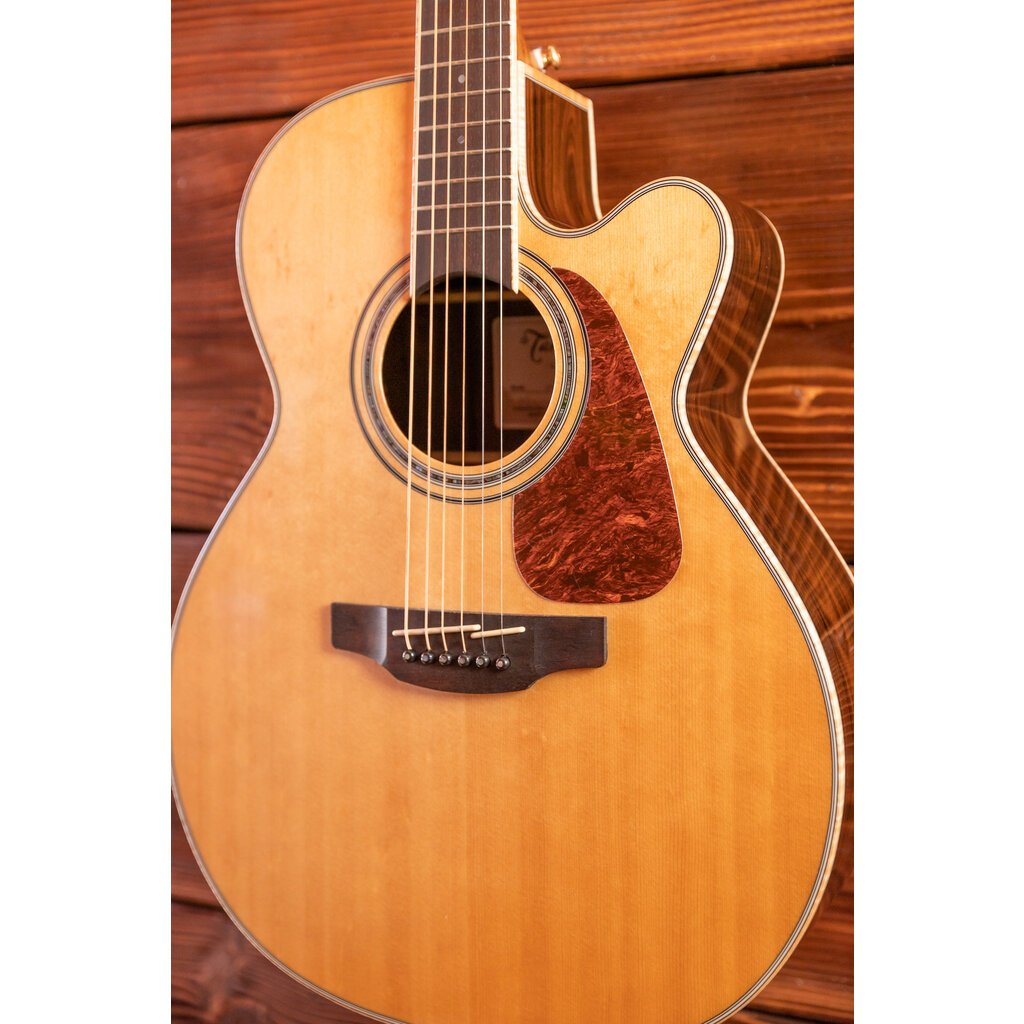 Takamine Takamine GN90CE-ZC Acoustic/Electric Guitar, Natural