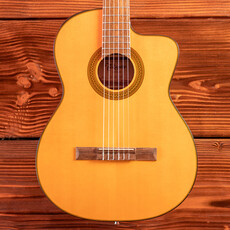 Takamine Takamine GC1CE Classical/Electric Guitar with Cutaway, Natural