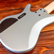 Ibanez Ibanez SRMD205 Mezzo 32" 5-String Electric Bass, Sea Foam Pearl Green Ibanez Ibanez SRMD205 Mezzo 32" 5-String Electric Bass, Sea Foam Pearl Green