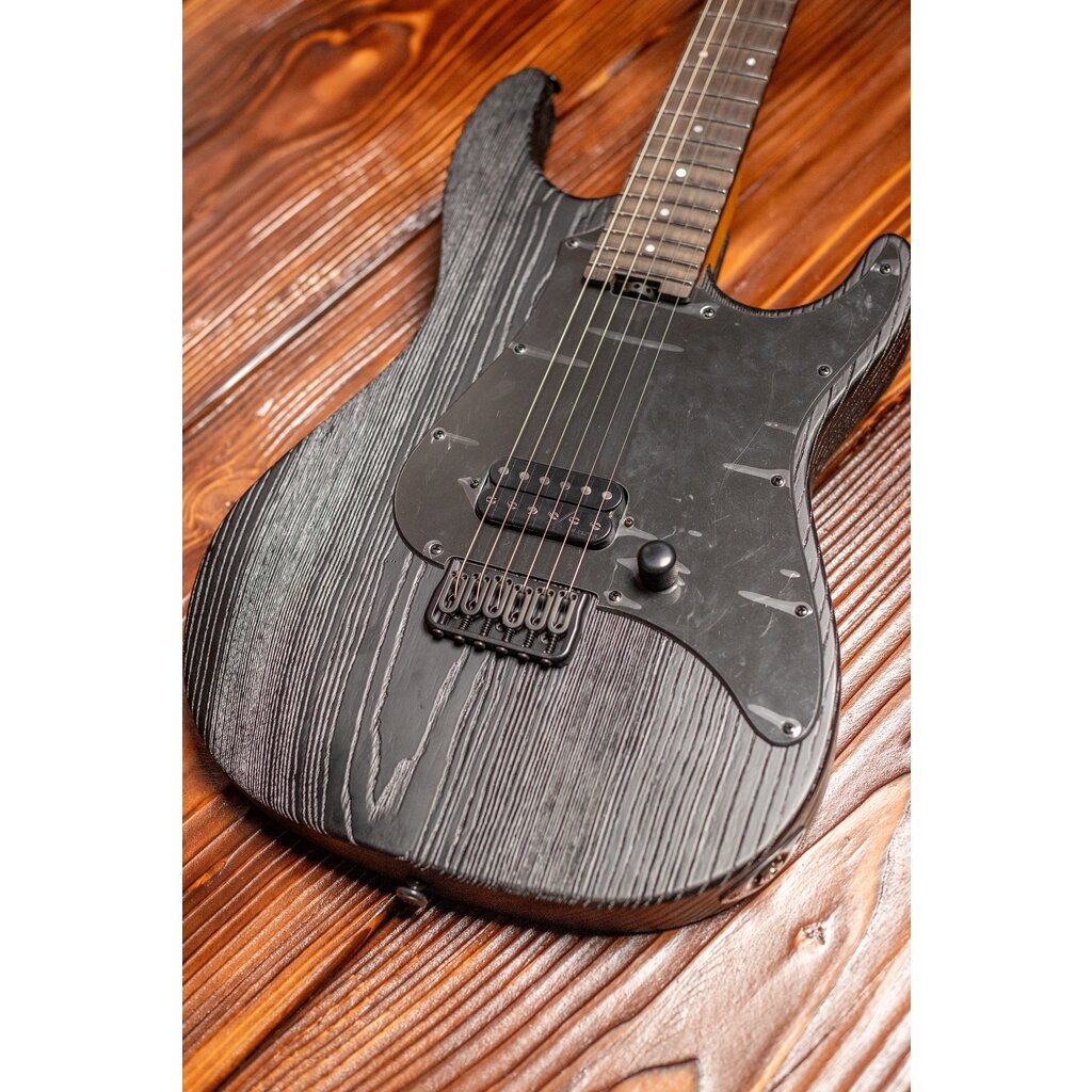 ESP/LTD LTD SN-1 HT Electric Guitar, Black Blast