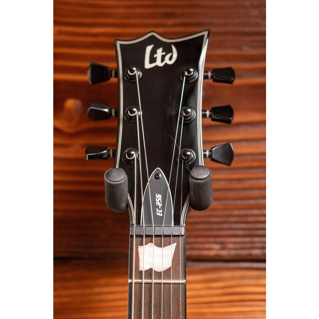 ESP/LTD LTD EC-256 Electric Guitar, Snow White