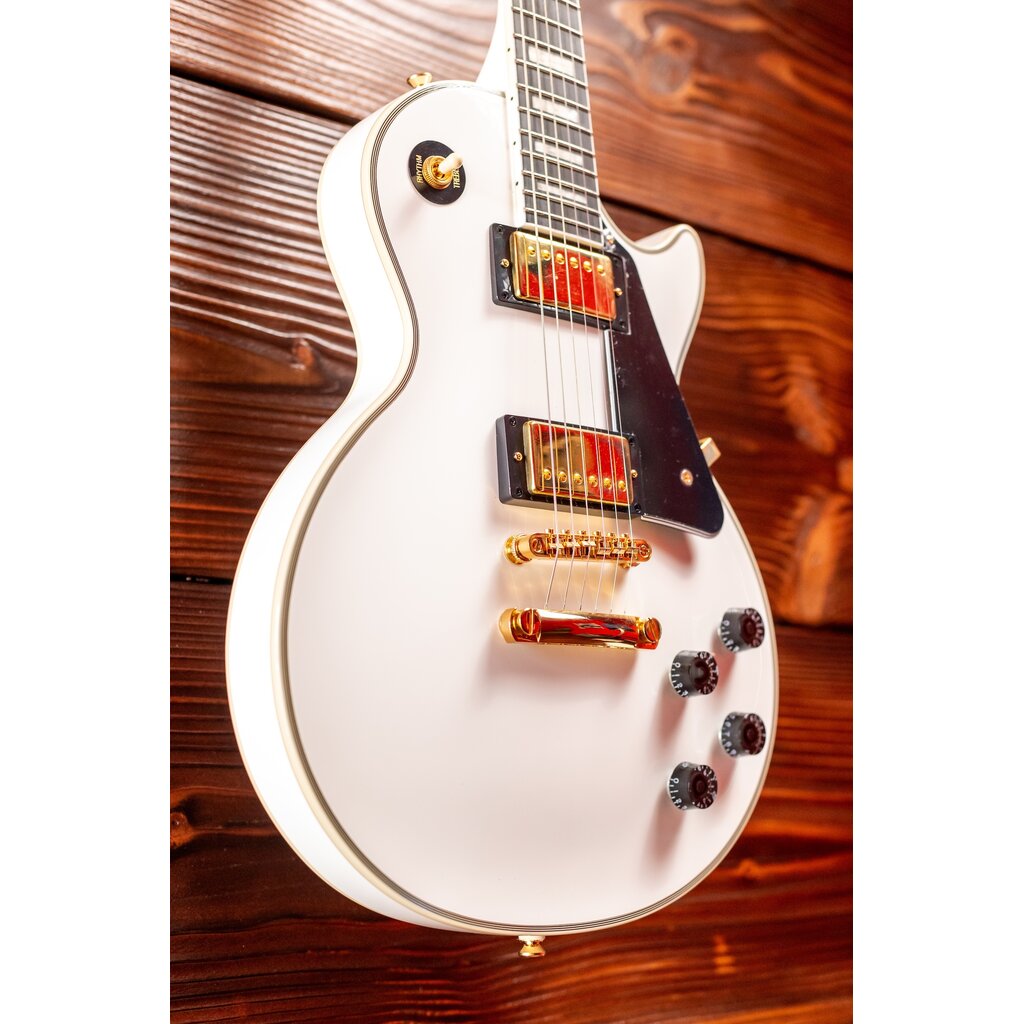 Epiphone Epiphone Les Paul Custom Electric Guitar, Alpine White (In-Store Pickup Only)