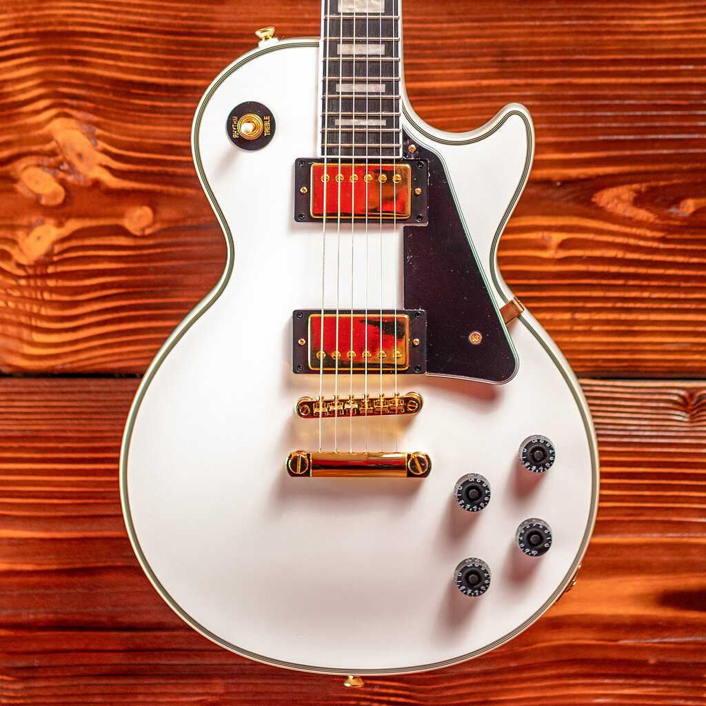 Epiphone Epiphone Les Paul Custom Electric Guitar, Alpine White (In-Store Pickup Only)