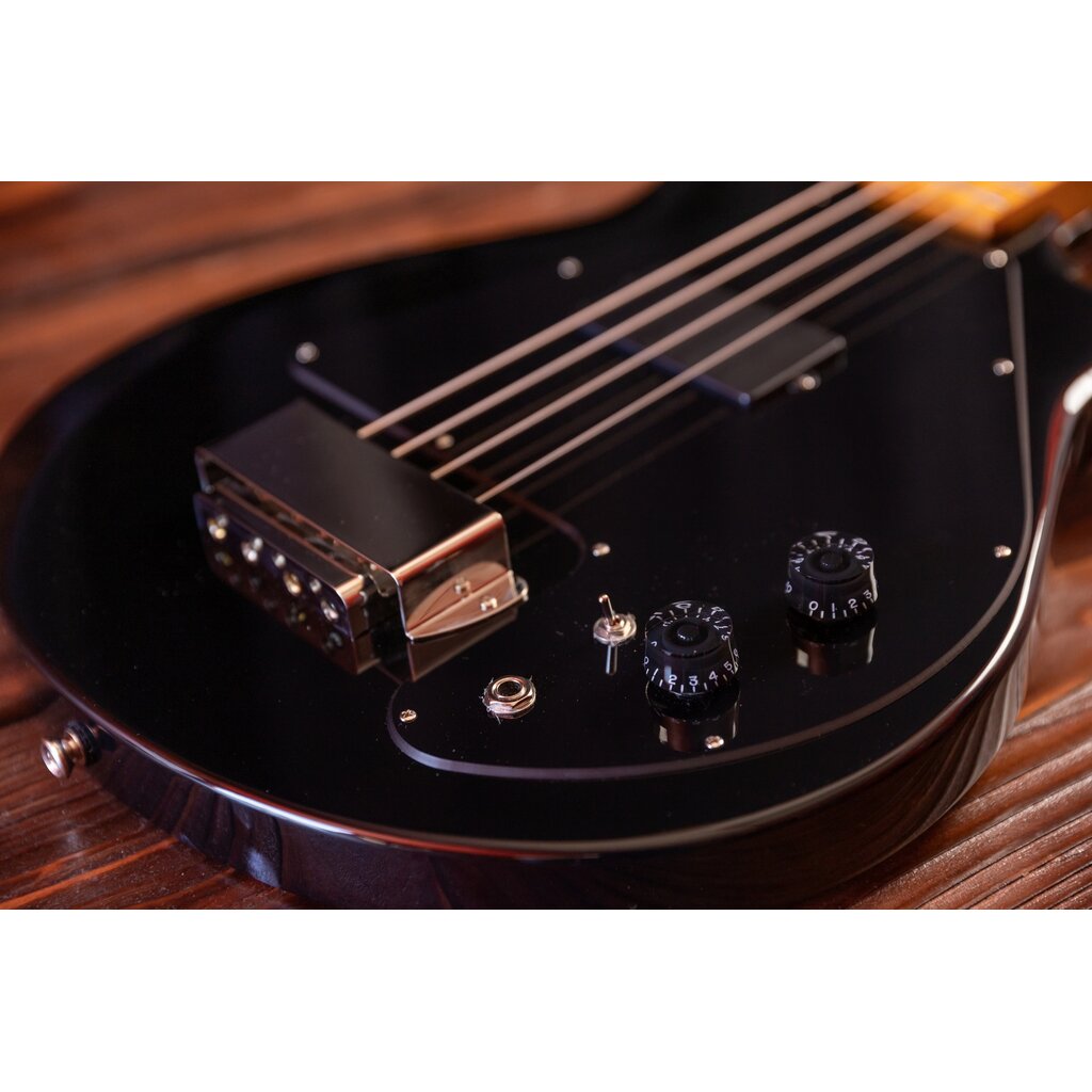 Epiphone Epiphone Grabber Electric Bass, Ebony (Included Premium Gig Bag) (In-Store Pickup Only)