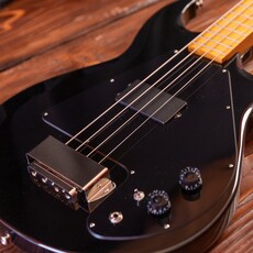 Epiphone Epiphone Grabber Electric Bass, Ebony (Included Premium Gig Bag) (In-Store Pickup Only)