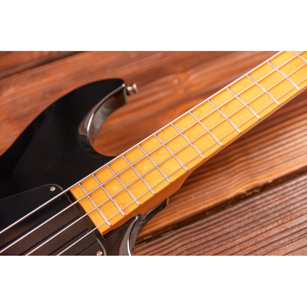 Epiphone Epiphone Grabber Electric Bass, Ebony (Included Premium Gig Bag) (In-Store Pickup Only)