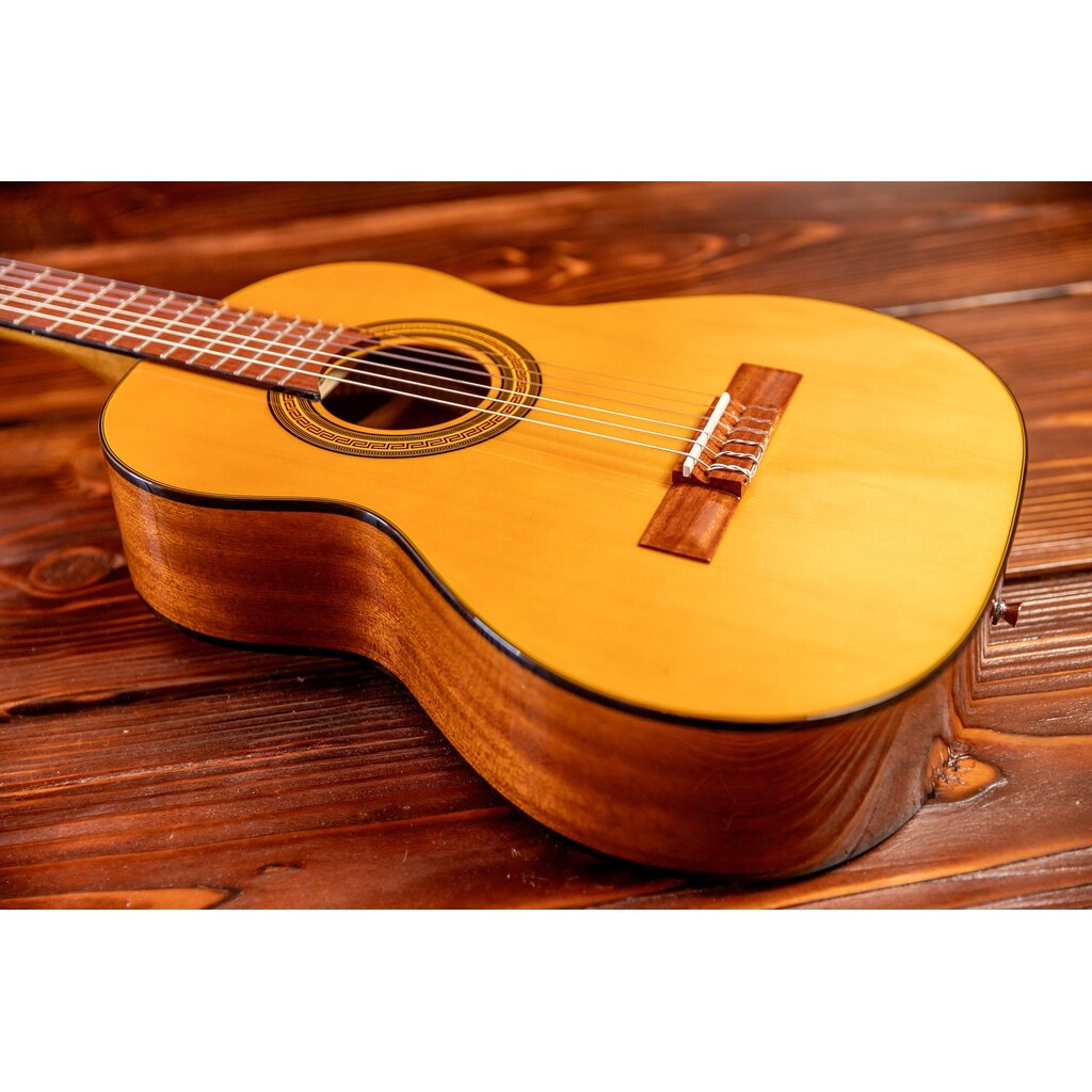Epiphone Epiphone Classical E1 Guitar 3/4-Size (Nylon; 1.88" nut) (In-Store Pickup Only)