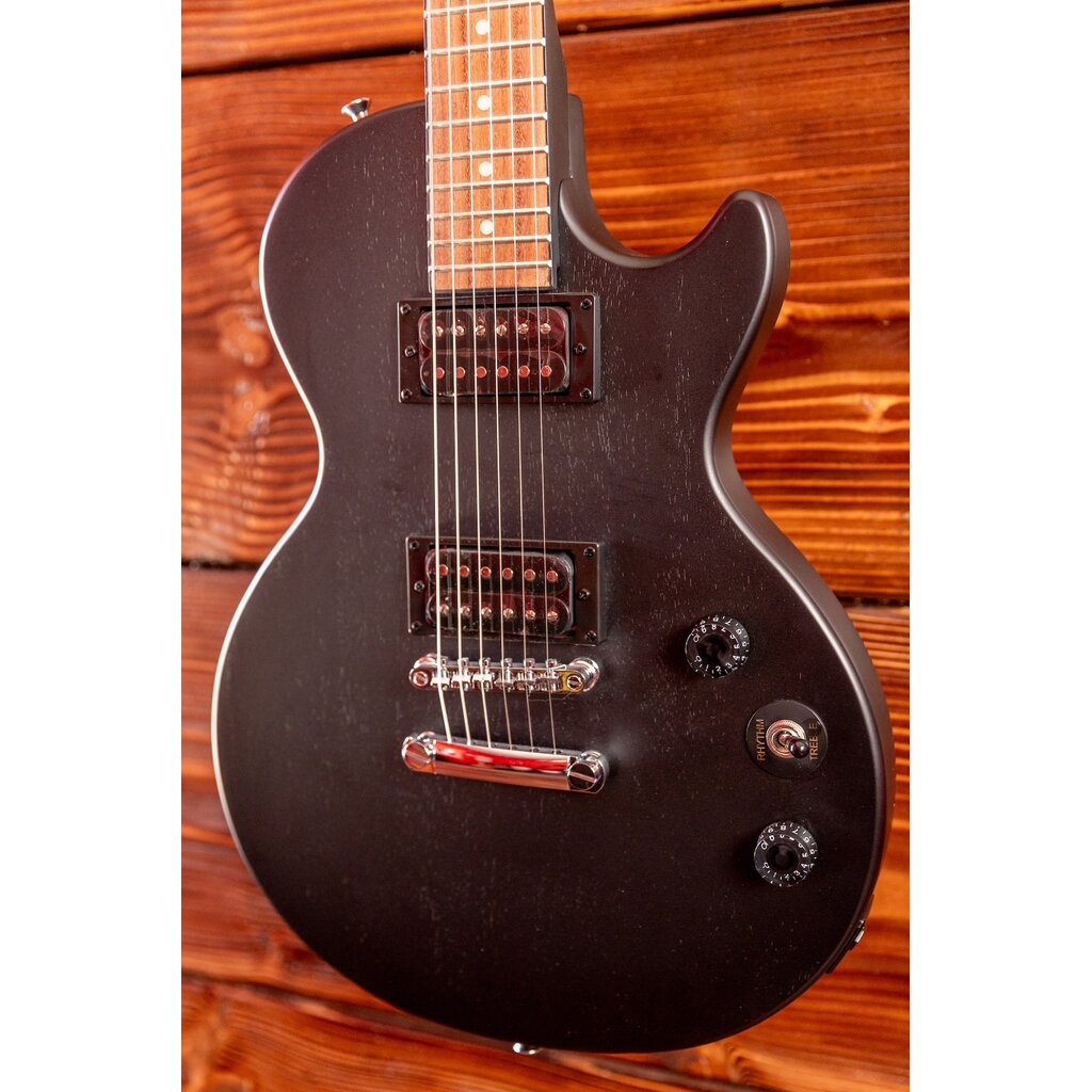 Epiphone Epiphone Les Paul Special E1 Electric Guitar, Worn Ebony (In-Store Pickup Only)