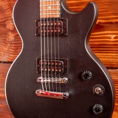 Epiphone Epiphone Les Paul Special E1 Electric Guitar, Worn Ebony (In-Store Pickup Only)