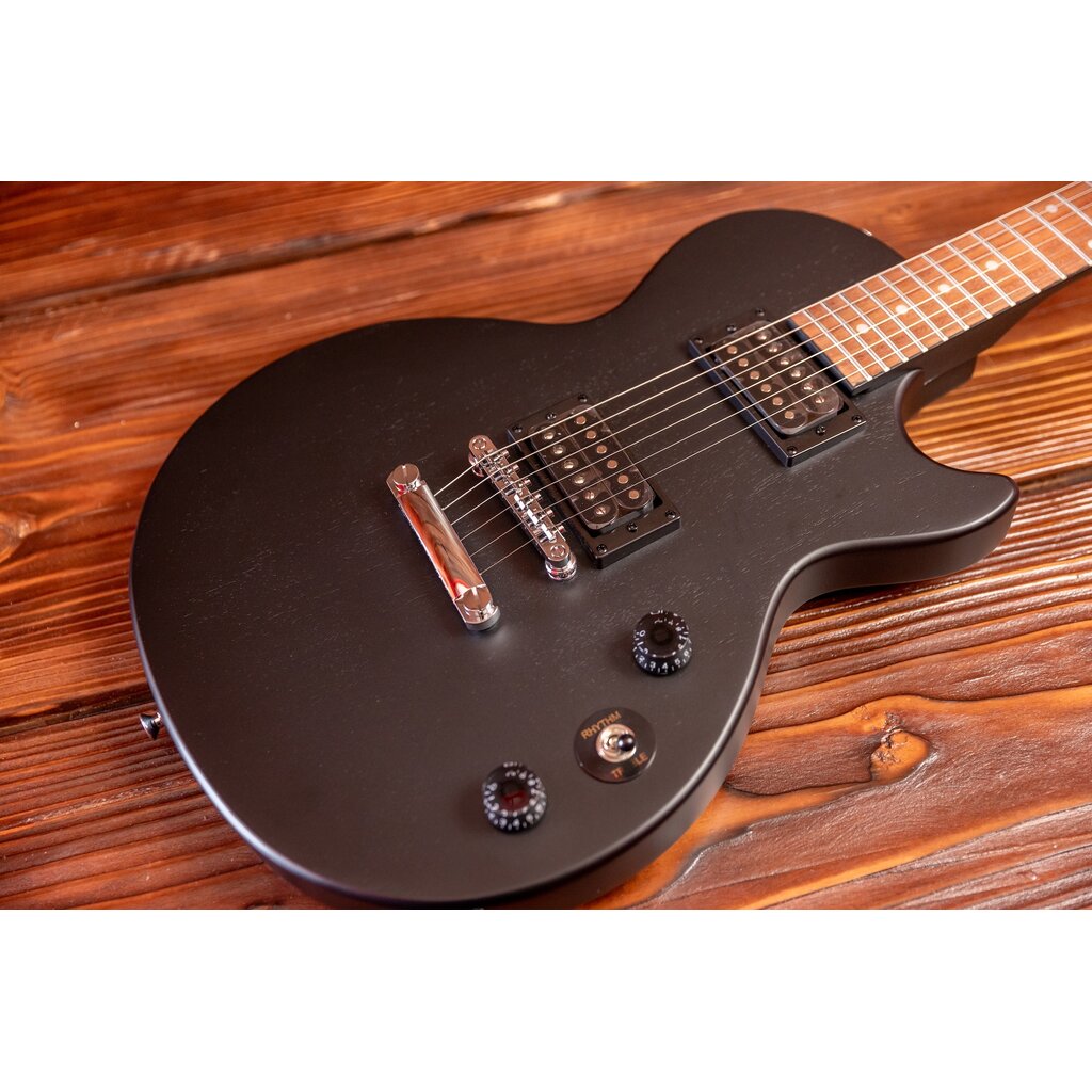 Epiphone Epiphone Les Paul Special E1 Electric Guitar, Worn Ebony (In-Store Pickup Only)