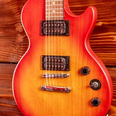 Epiphone Epiphone Les Paul Special E1 Electric Guitar, Worn Heritage Cherry (In-Store Pickup Only)