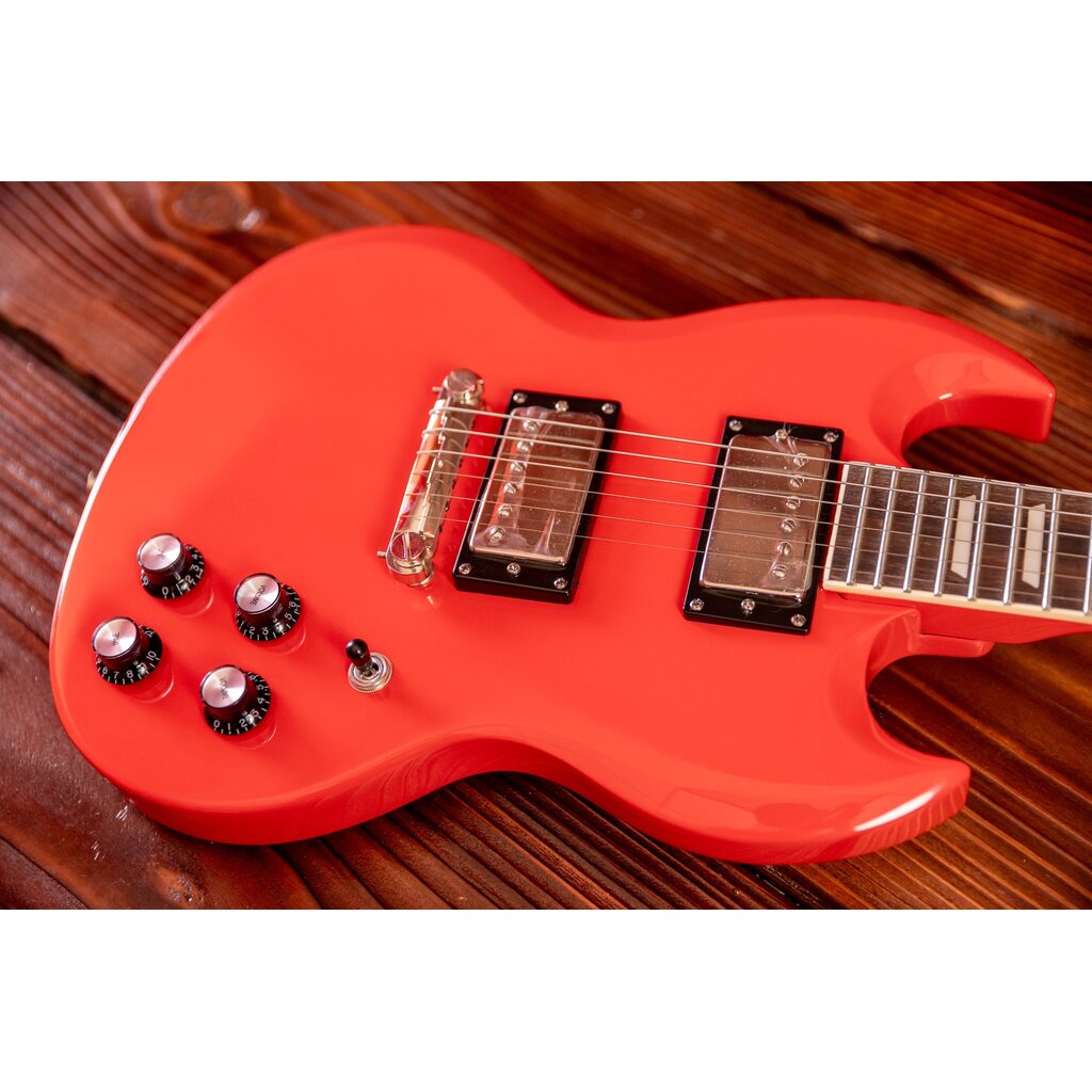 Epiphone Epiphone Power Players SG (Incl. Gig bag, Cable, Picks) - Lava Red (In-Store Pickup Only)