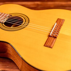 Epiphone Epiphone Classical E1 Guitar, Antique Natural (Nylon; 2" nut) (In-Store Pickup Only)