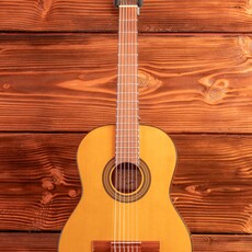 Epiphone Epiphone Classical E1 Guitar, Antique Natural (Nylon; 2" nut) (In-Store Pickup Only)
