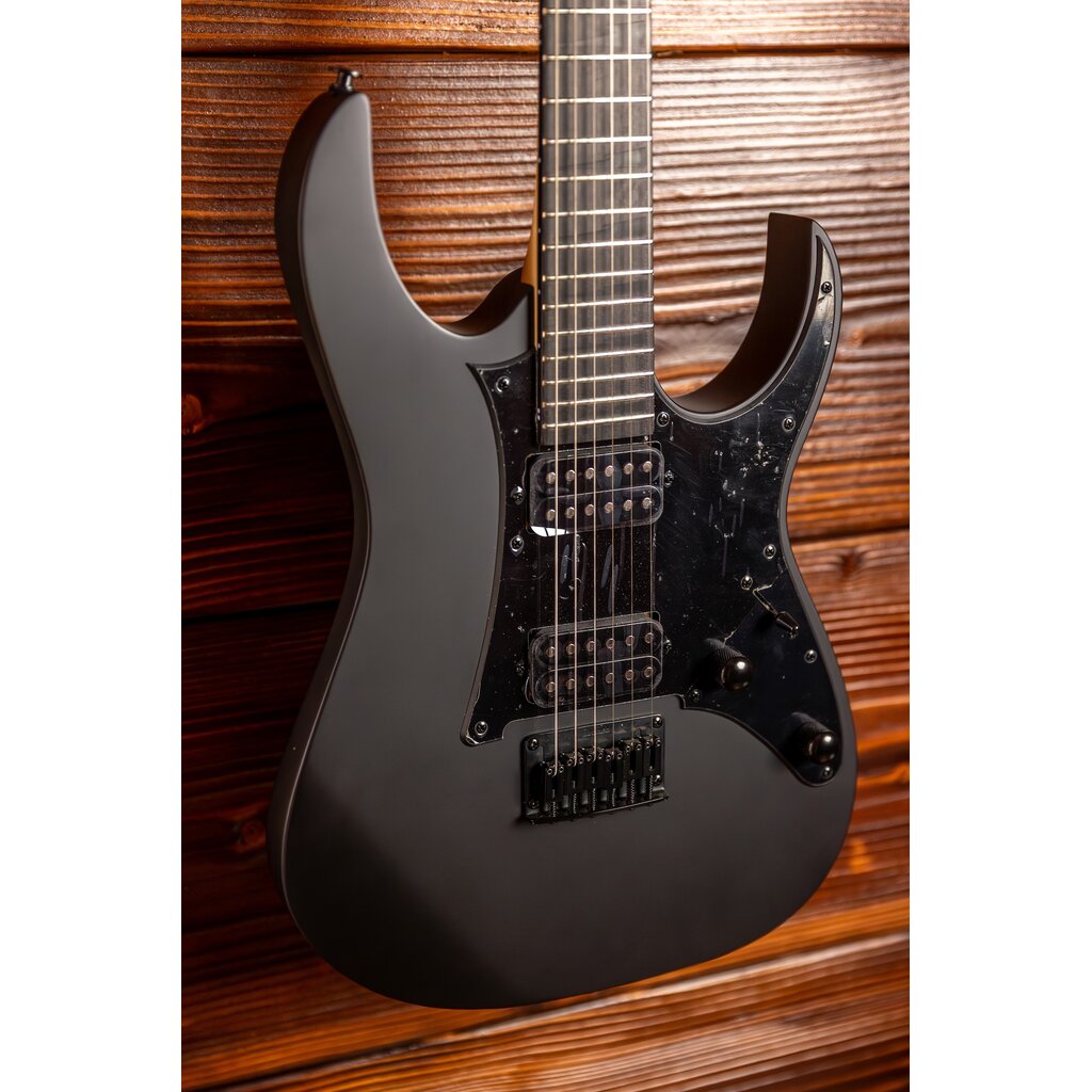 Ibanez Ibanez Gio GRGR131EX Electric Guitar, Black Flat