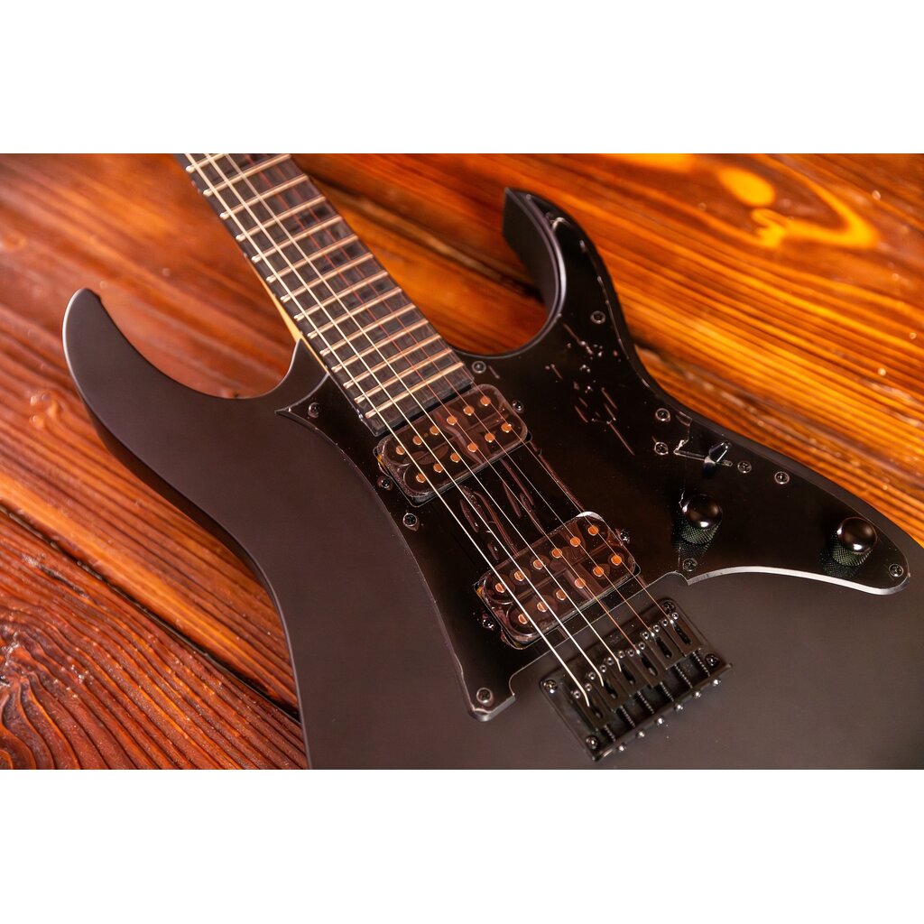 Ibanez Ibanez Gio GRGR131EX Electric Guitar, Black Flat