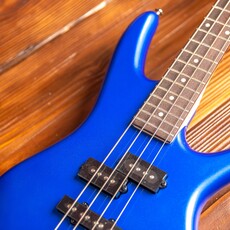 Ibanez Ibanez Mikro Gio SR20B Short-Scale Electric Bass Guitar, Starlight Blue