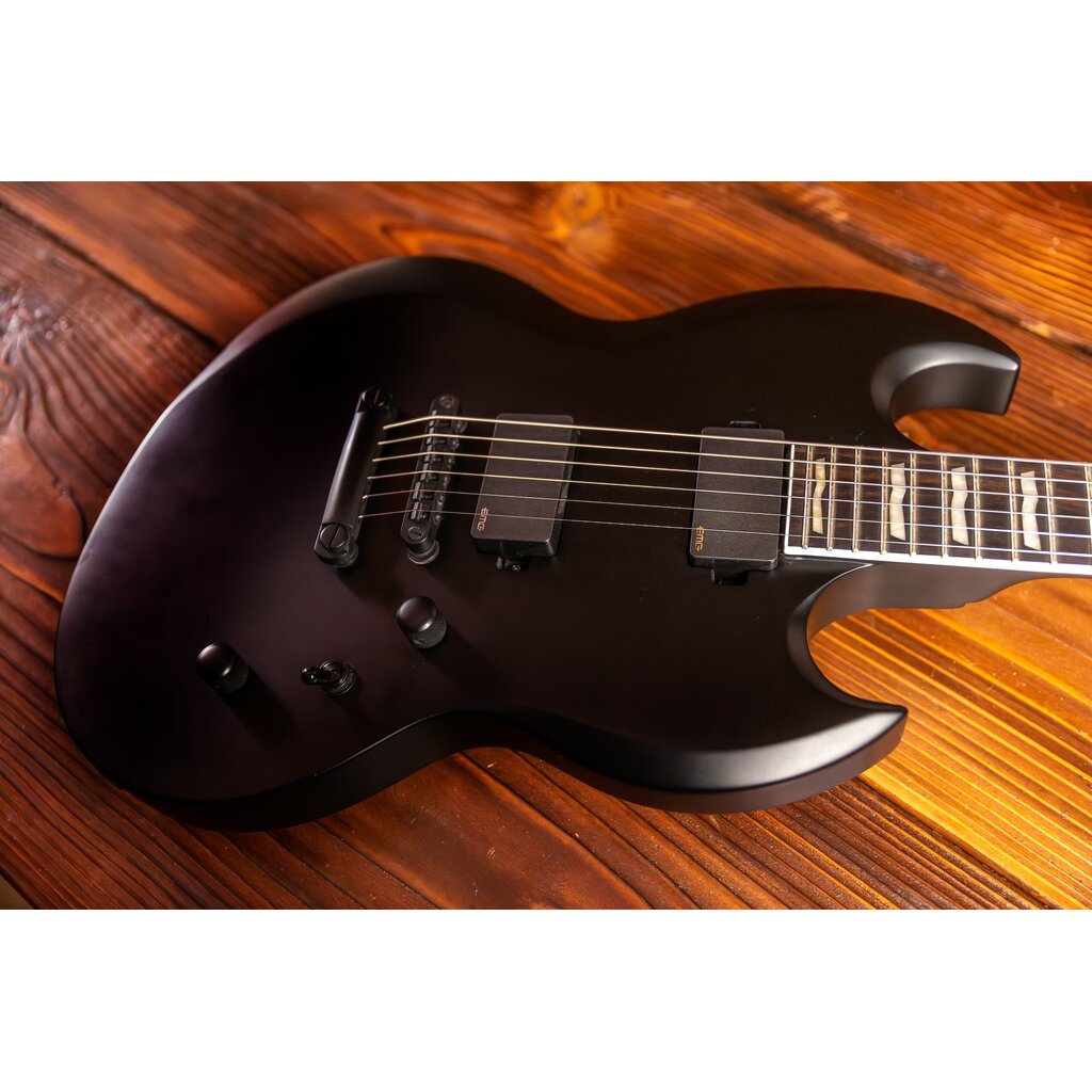 ESP/LTD LTD Viper-400 Baritone Electric Guitar, Black Satin