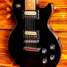Epiphone Epiphone Les Paul Studio E1 Electric Guitar, Ebony (In-Store Pickup Only)