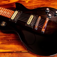 Epiphone Epiphone Les Paul Studio E1 Electric Guitar, Ebony (In-Store Pickup Only)