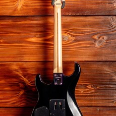 Kramer Kramer "The 84" Electric Guitar, Ebony (w/ EVH® D-Tuna)