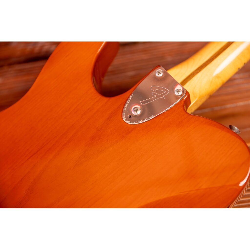 Fender Used Fender Telecaster Classic Series 72' Deluxe, Mocha Brown (2012, with Fender Gig Bag)