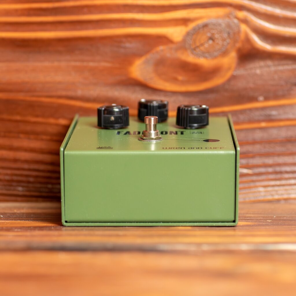 Wren and Cuff Wren and Cuff Fade Font '94 Pedal